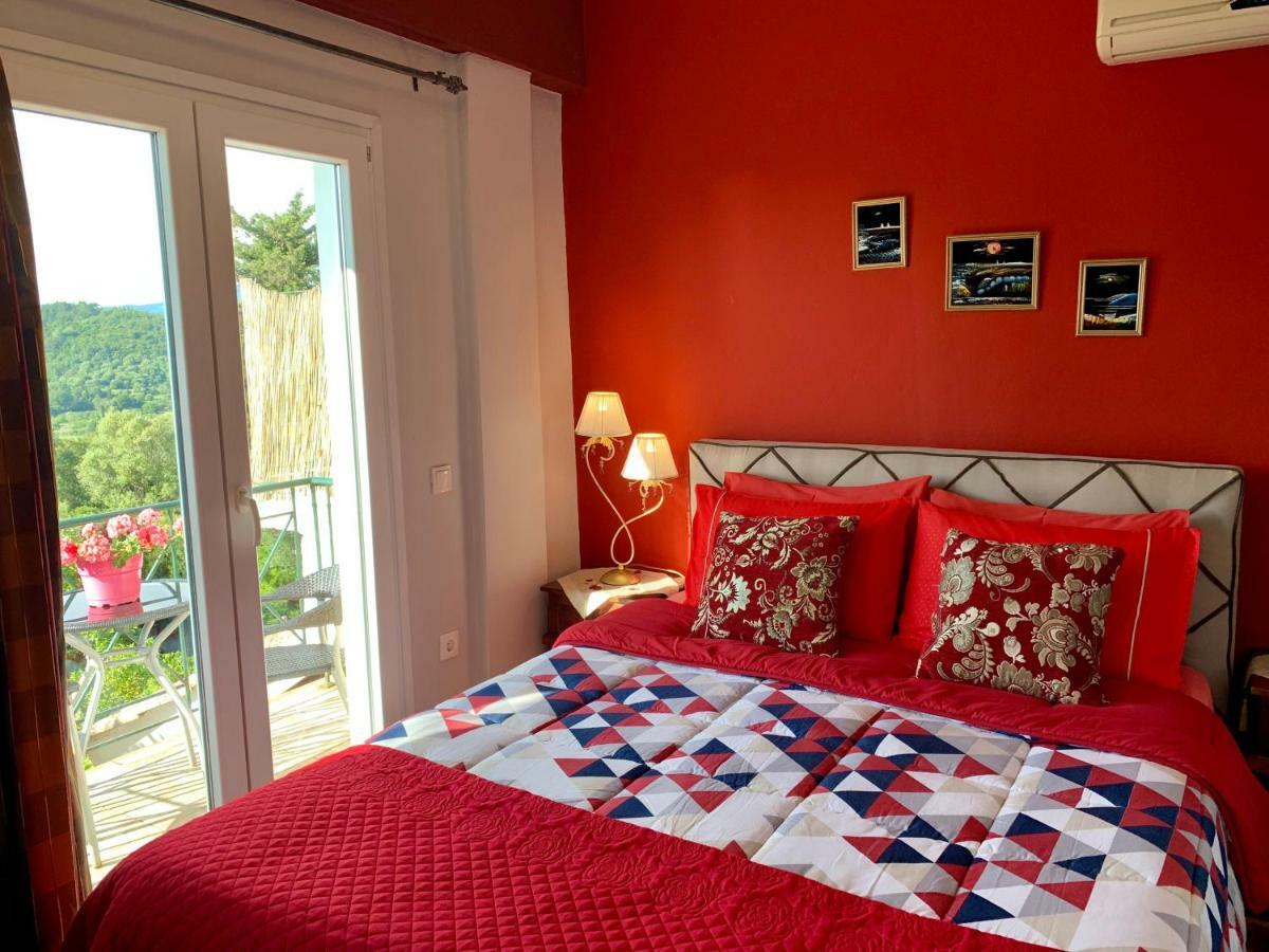 Ermones Ruby Hébergement de vacances Vátos