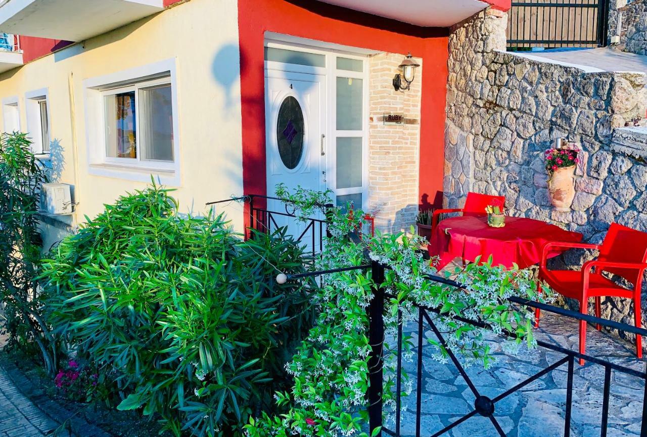 Ermones Ruby Hébergement de vacances Vátos
